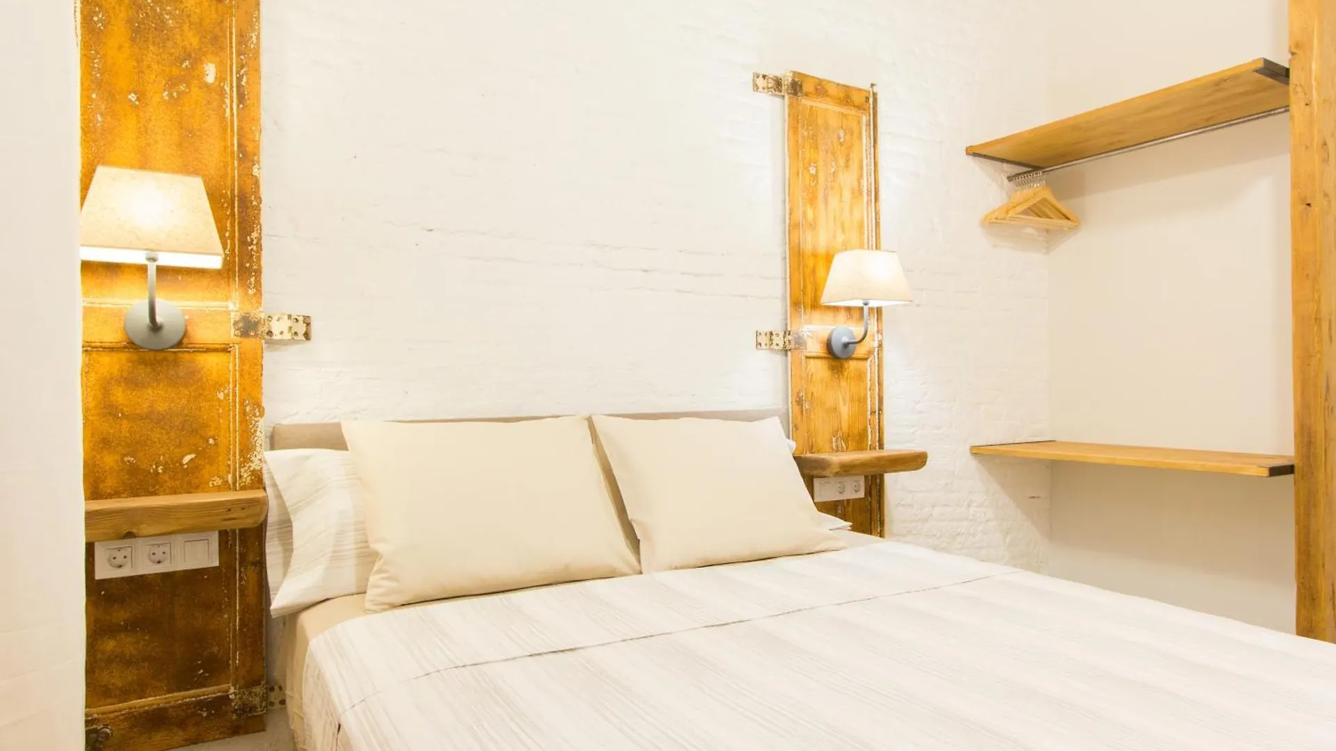 Novus Homes Barcelona Gracia 0*,  Spain