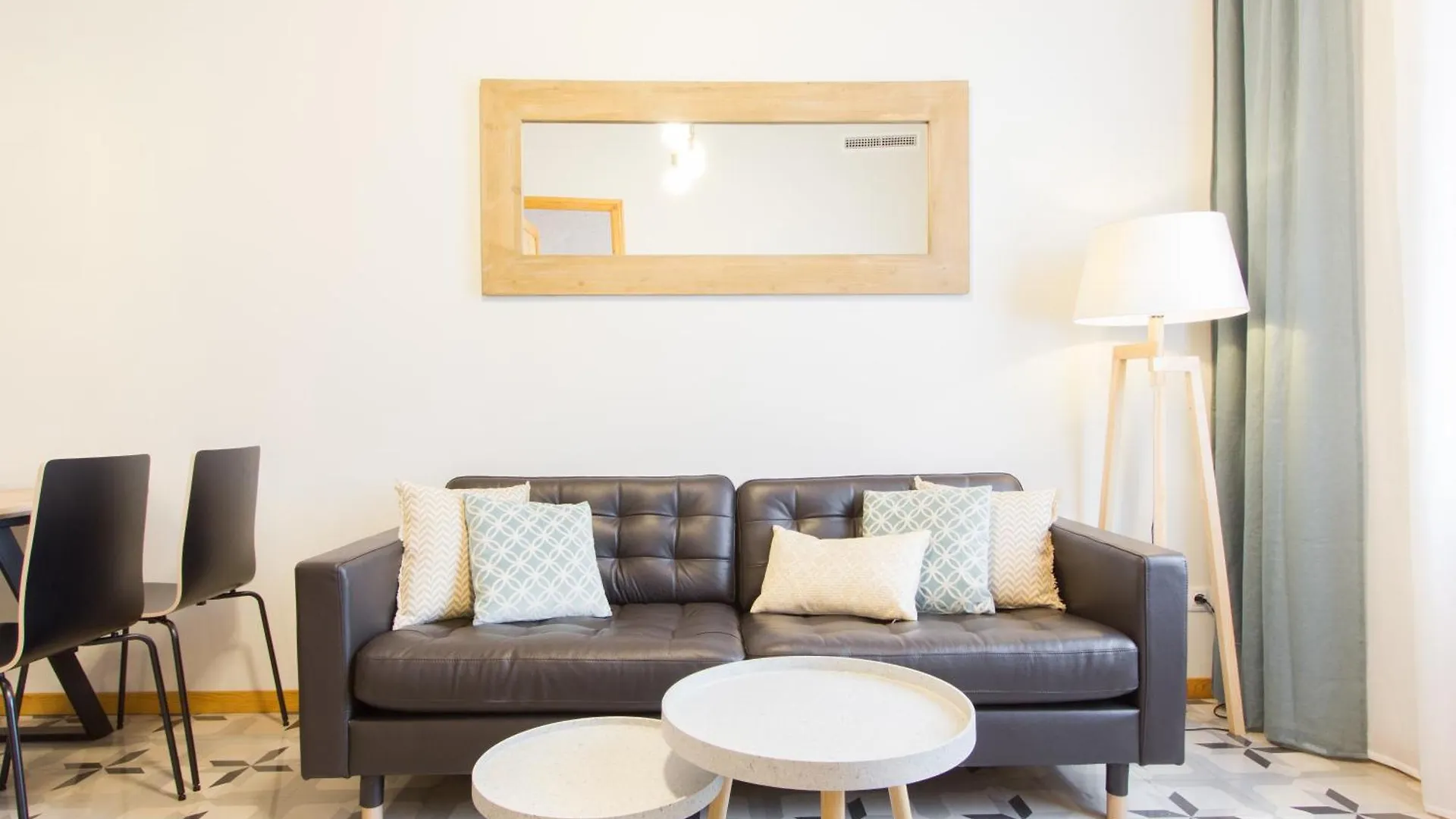 Apartment Novus Homes Barcelona Gracia Spain